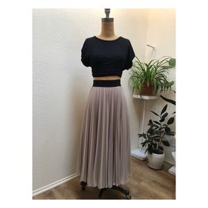 Pleated blush accordion skirt